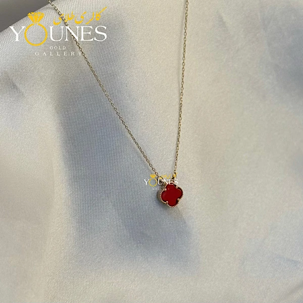 گردنبند طلا ونکلیف سنگی قرمز